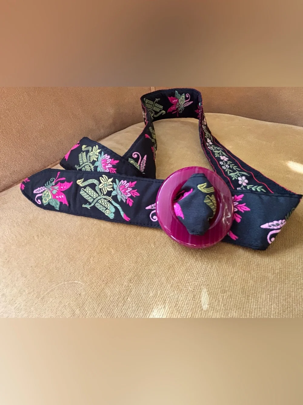 HADLEY POLLET embroidered BELT reversible BLACK & PINK M/L